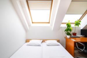 Spacious 2BD Flat with Secure Free Parking by Flat Mаnager