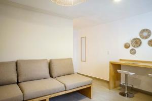 Modern Apt with Workspace in Central Queretaro