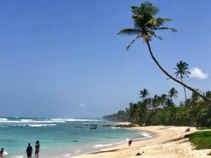 Beach House Ahangama