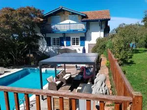 Maison Biziari - 乌瑞基尼