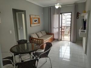 Ubatuba-Praia Grande 2 ar, internet , elevador, piscinas, vista mar, 120 m praia