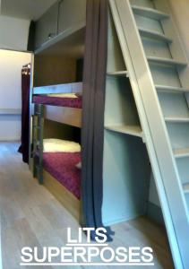 Appartements APPARTEMENT CLAIR ET MODERNE AU CALME : photos des chambres