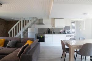 Appartements Grand Appartement proche CH Valenciennes : photos des chambres