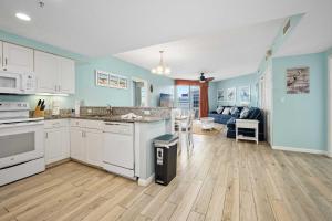 Luxury 20th Floor 2 BR Condo Direct Oceanfront Resort Daytona Beach