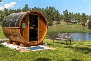 Hottub Hideaway BHBungalows #6