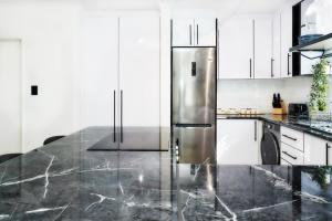 West Beach Luxury Apartment