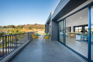 Ballito Village Luxury Apartments by DropInn