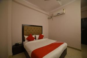 Hotel O Cross Winds Sector 62