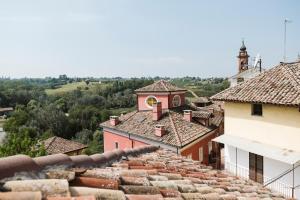 Vicolo Al Castello - Langhe e Monferrato Suites