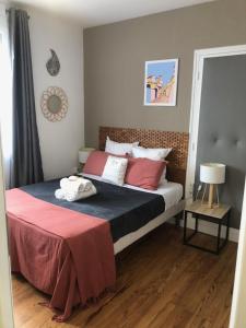 Sejours chez l'habitant Les Logis d-Argent Chambre d-hote avec WC, SDB, TV, Wifi, Option Petit Dejeuner , Parking : photos des chambres