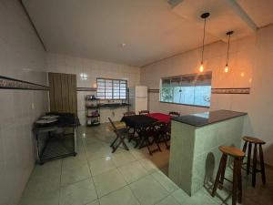 Casa Mobiliada ate 10 pessoas 3 QUARTOS Aragarças Go