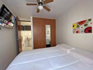 Cerca a las universidades San Marcos y Católica