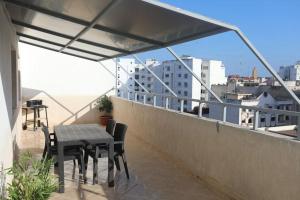 Grand Appartement Rooftop Kenitra - 4hvězdičkové hotely ve městě Kenitra