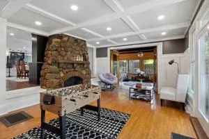 Luxe House, Kitchen, Disco & Gym - Hugo