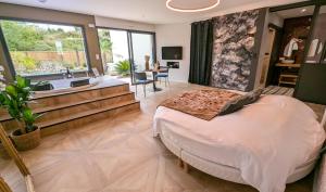 Villas Les Suites du Payre - Suite Romance : photos des chambres
