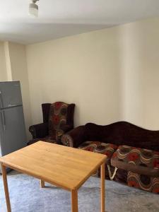 Cozy Apartment by October First Evangelical Church الكنيسة الانجيلية الاولى