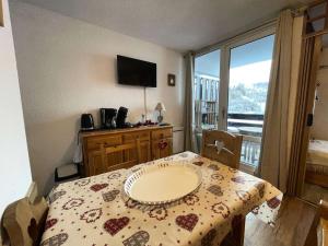 Appartements Residence Arc En Ciel B - T2 tout confort avec vue et acces rapide aux pistes MAE-5151 : photos des chambres