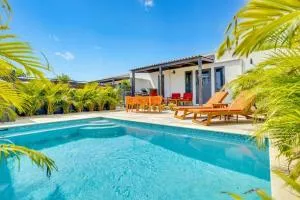 FourVillas with Private Magnesium Pool 3 min to the Beach & Dive Rinse Tank - Hoop