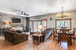 Idaho Family Home about 11 Mi to Lake Pend Oreille