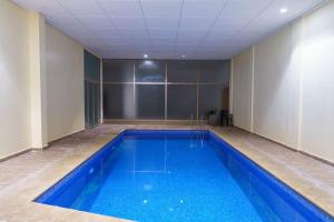 Luxury Appartement Cosy 2BR City center Secure Parking Wifi