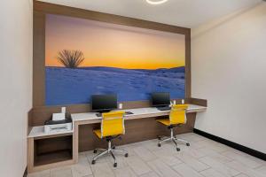Best Western Plus Executive Residency Carlsbad Hotel