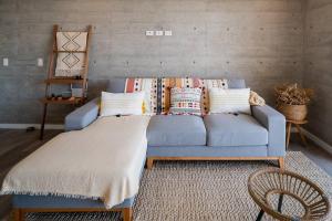 Aldea 2BR Ocean View and Kamado BBQ for 6