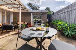 Spacious, Pet Friendly - Close to Main St