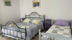 Two-Bedroom Apartment with Terrace and Sea View room in Apartments by the sea Grebastica Sibenik - 5270