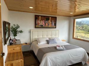 Romántica Cabaña con vista a la ciudad, 10 min del Centro