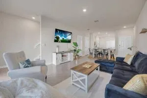 Oasis Sanctuary, Close to the Beach, Game Room, 3 BD - Sampson