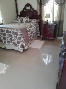 Cozy Island Getaway in Saint Anns