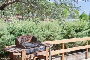 Lakeside Cabin Oasis w AC, By TimeCooler