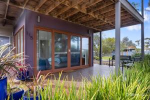 Red Rocks Beach Retreat Cowes Phillip Island