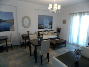 Aspous Studios and Rooms Skyros Greece