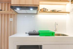 Comfy and Best Deal Studio at Tokyo Riverside PIK 2 Apartment By Travelio