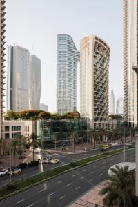 Sophisticated Studio in the heart of Dubai, walk from Burj