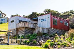 Whero Pods - Mangawhai Heads Holiday Home