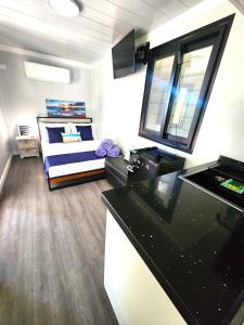 MAGNETIC CABIN Entire Studio on Magnetic Island