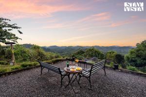 StayVista at Griha Sankalpa with Mountain View, BBQ