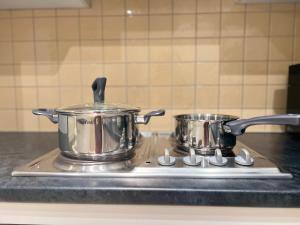 Cammeray Stay Above a Trendy Café, 2 free Cup Per day