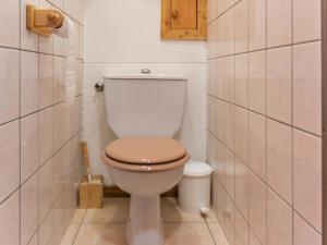 Studio lumineux avec balcon, proche des pistes - FR-1-275-147