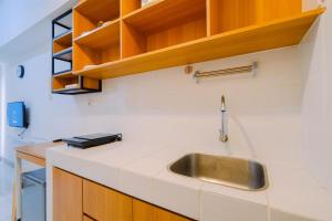 Good Deal and Simply Studio Tokyo Riverside PIK 2 Apartment By Travelio