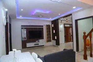 Best place to chill in city! Beautiful 2 BHK Villa! - Hakīmpet