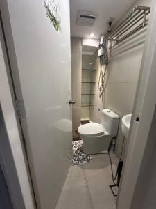 Modern Chic 2BR with Panoramic Golf View in BGC