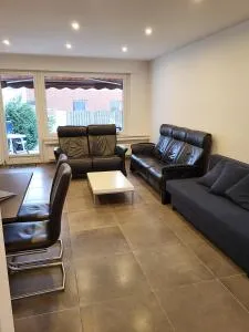 Boarding Haus Rheine - 诺伊基兴