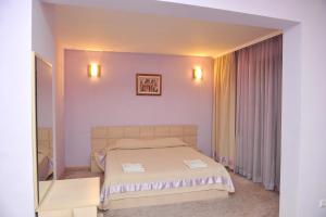 Семеен Хотел Сокол