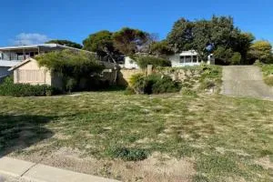 Boathouse - Highest Hilltop On Oceanfront - Ledge Point
