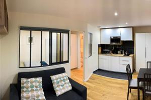 Cosy Appart Jouy Proche HEC - RER C N2