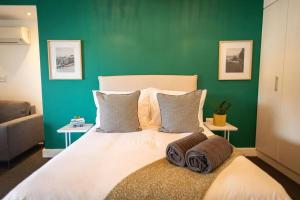 Studio 7 - Hermanus Waterfront Apartments