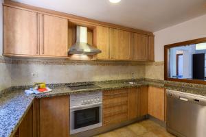 Los Albatros PLUS by Ĥ - Playa de los Haraganes HAHB140P27